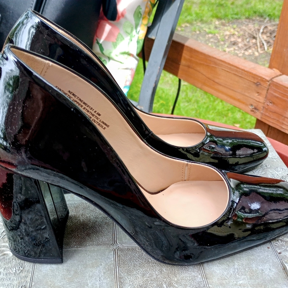 Steve Madden New Black Pumps with chunky heels Size 8.5